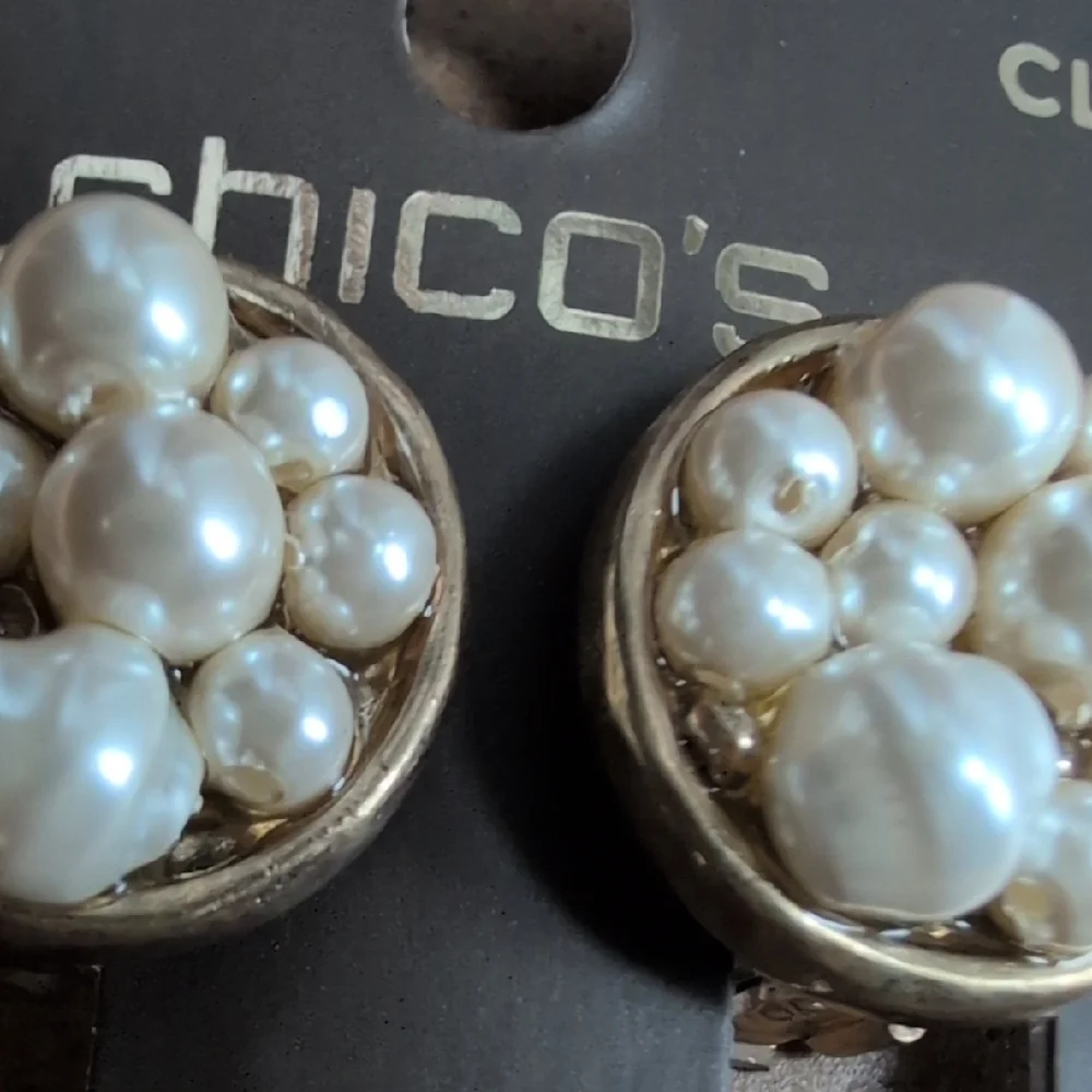 Chico's Gold-Tone Faux Pearl Cluster Clip Earrings - Cream Pearls